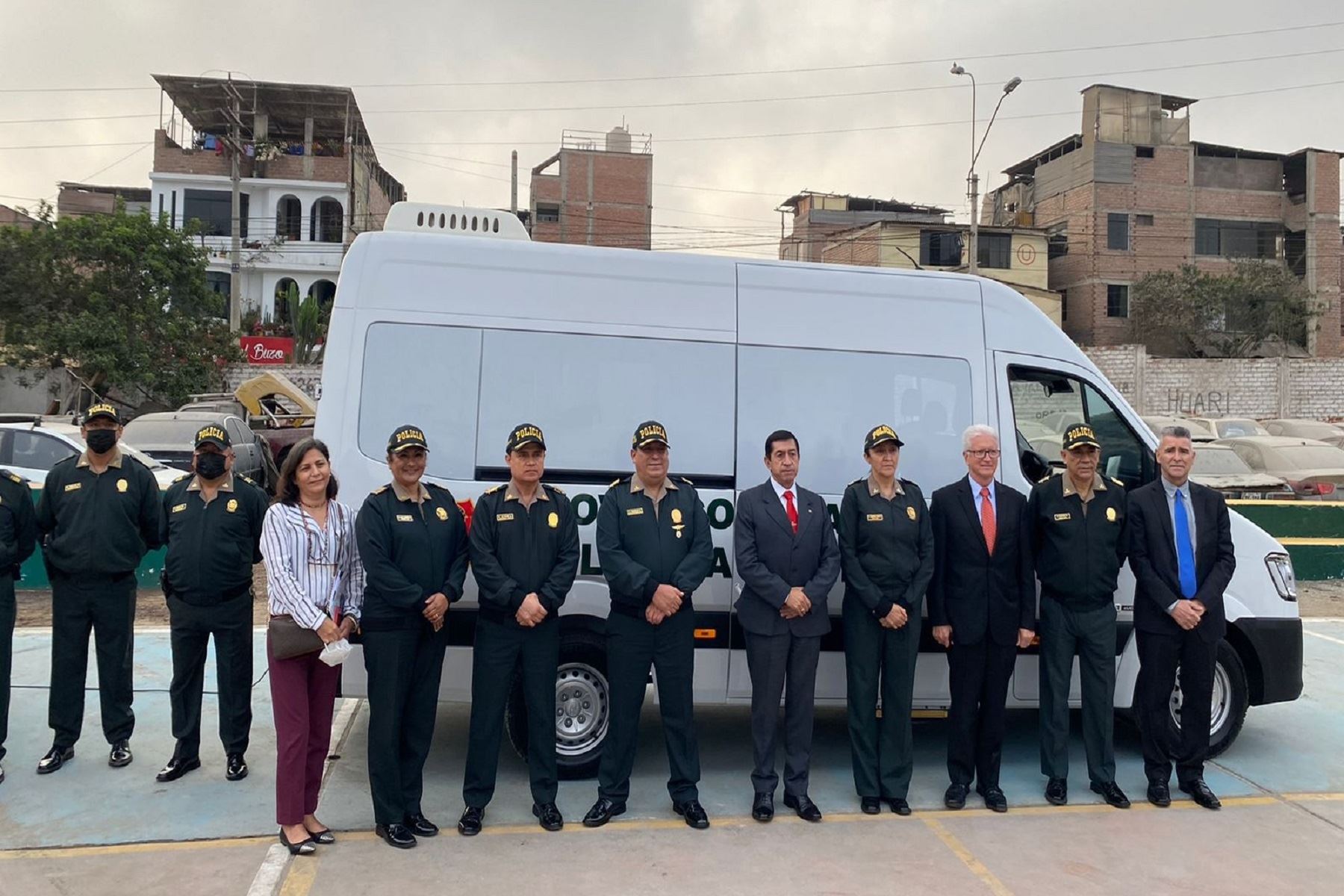 Embajada de EE.UU dona vehículos y equipos para Comisaría de Familia de Villa El Salvador