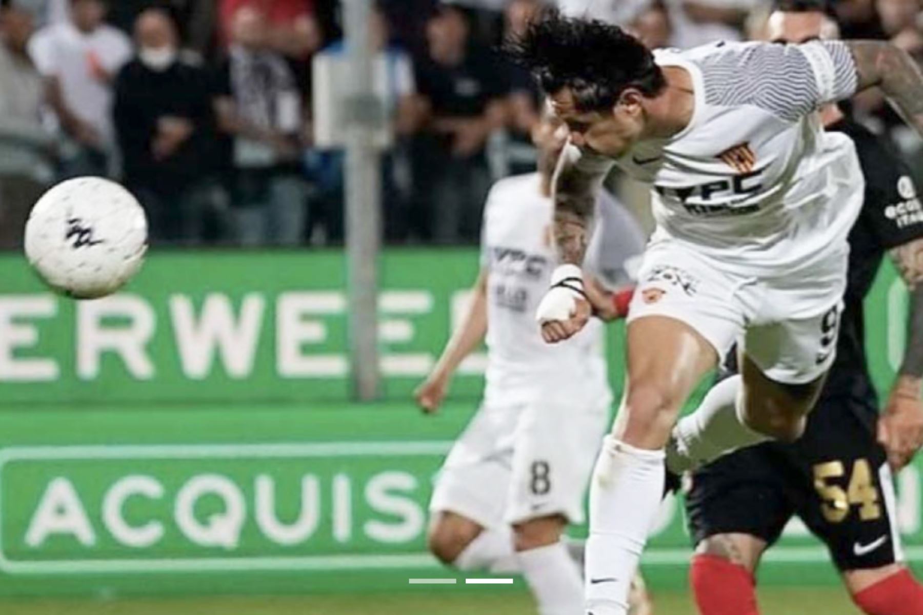 Con la mecha encendida: Lapadula marca con el Benevento, su segundo gol en dos partidos consecutivos. Foto: Internet