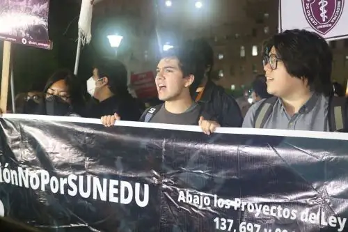 Estudiantes saldrán a marchar este viernes 13 de mayo.  ANDINA/Eddy Ramos