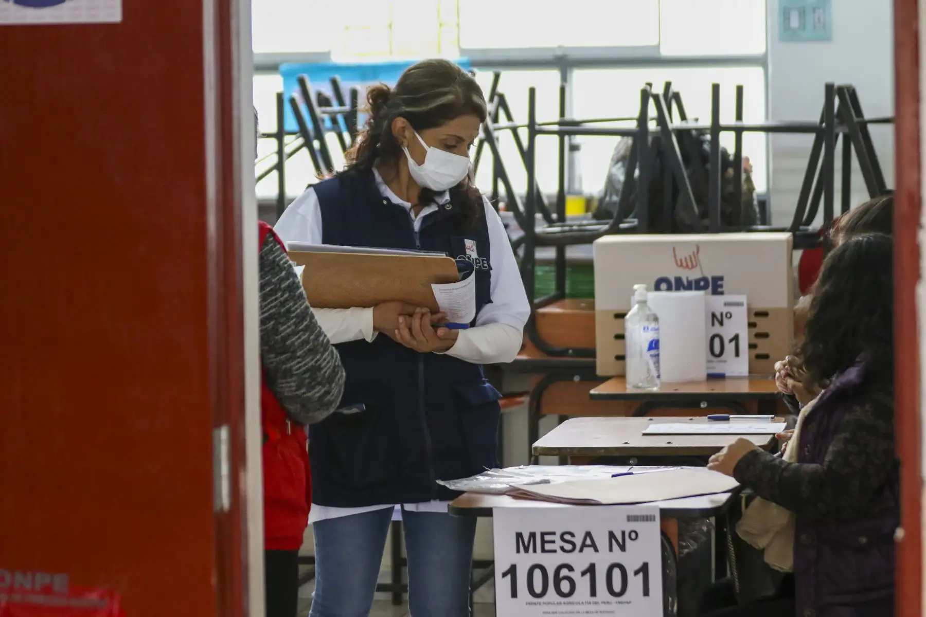 El Jurado Nacional de Elecciones (JNE) fiscalizó el proceso de comicios internos que realizarán 147 organizaciones políticas en el país, como parte de las elecciones regionales y municipales 2022. Foto: ANDINA/Eddy Ramos