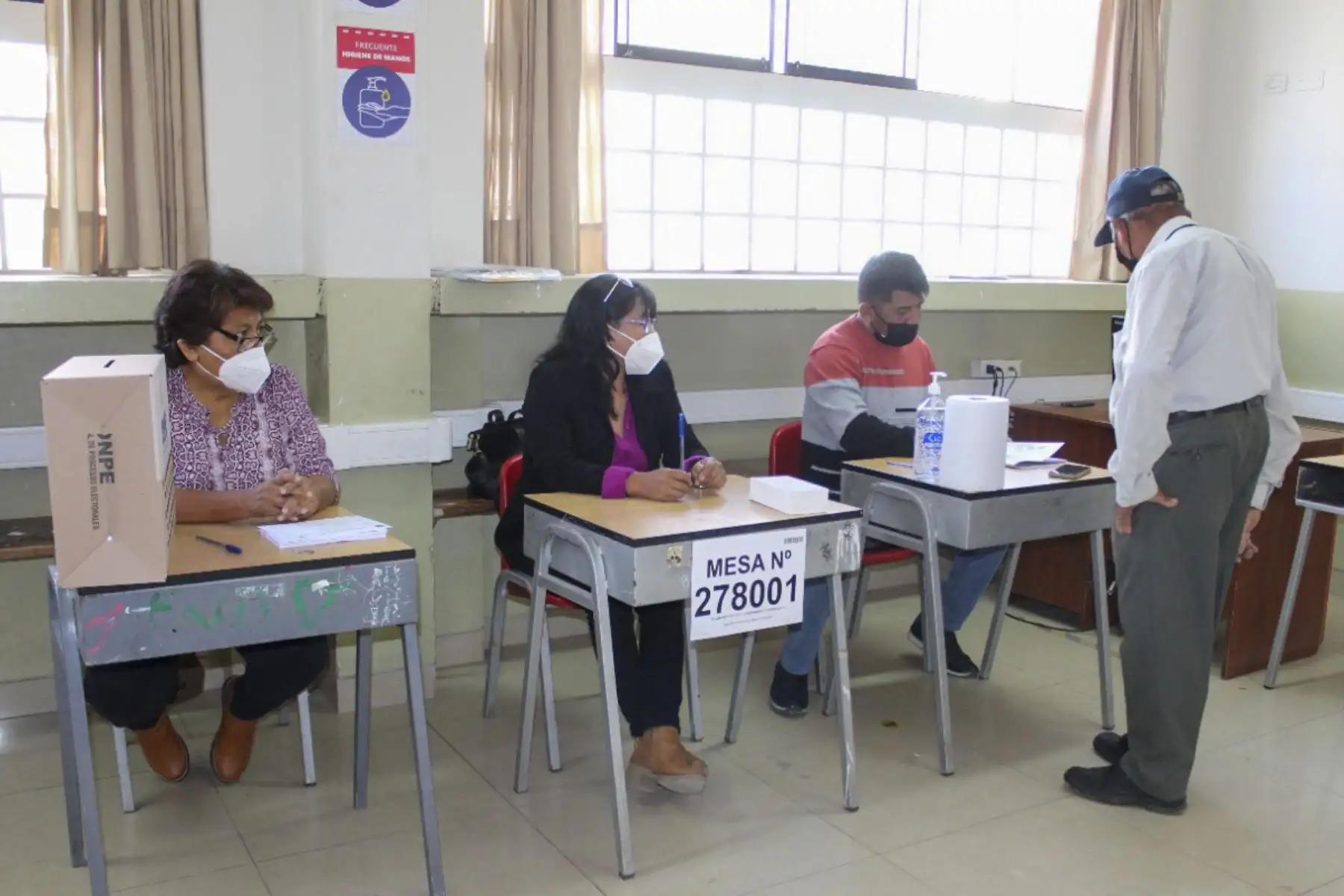 El Jurado Nacional de Elecciones (JNE) fiscaliza hoy el proceso de comicios internos que realizarán 147 organizaciones políticas en el país, como parte de las elecciones regionales y municipales 2022. Foto: ANDINA/Difusión