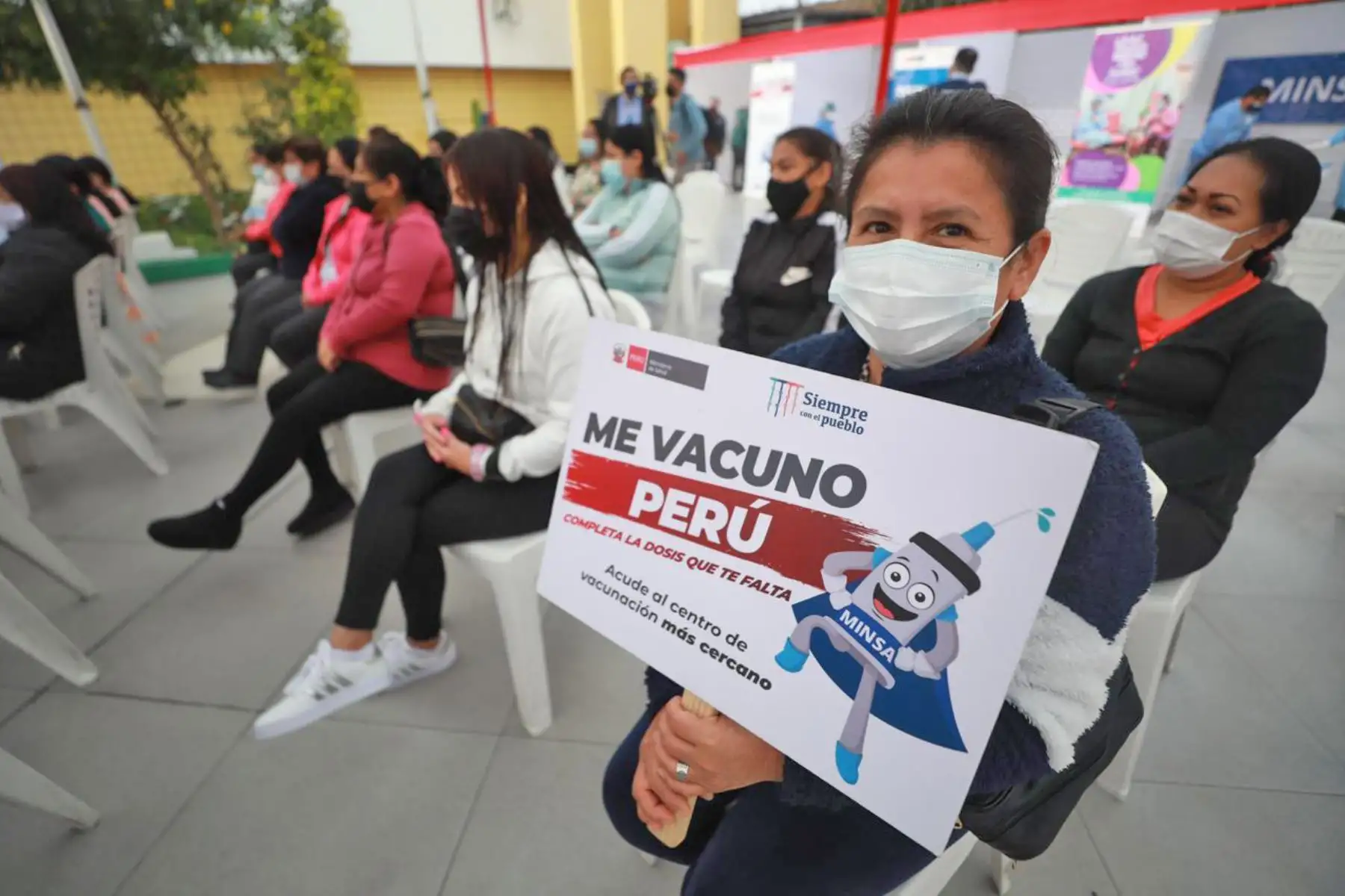 Jornada médico jurídica en el E.P. Mujeres Chorrillos, que busca prevenir y detectar a tiempo anomalías que pudieran afectar a las internas y a sus hijos. Foto: ANDINA/ Minjus