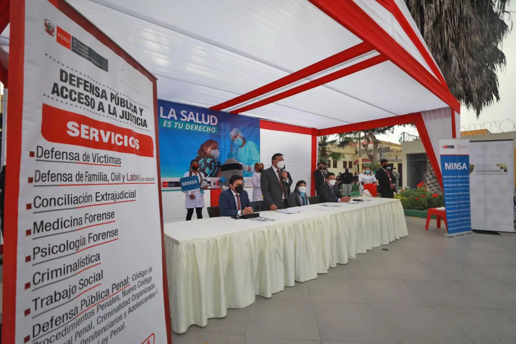 Jornada médico jurídica en el E.P. Mujeres Chorrillos, que busca prevenir y detectar a tiempo anomalías que pudieran afectar a las internas y a sus hijos. Asimismo, brindar asistencia legal respecto a sus procesos y beneficios penitenciarios.Foto: ANDINA/ Minjus