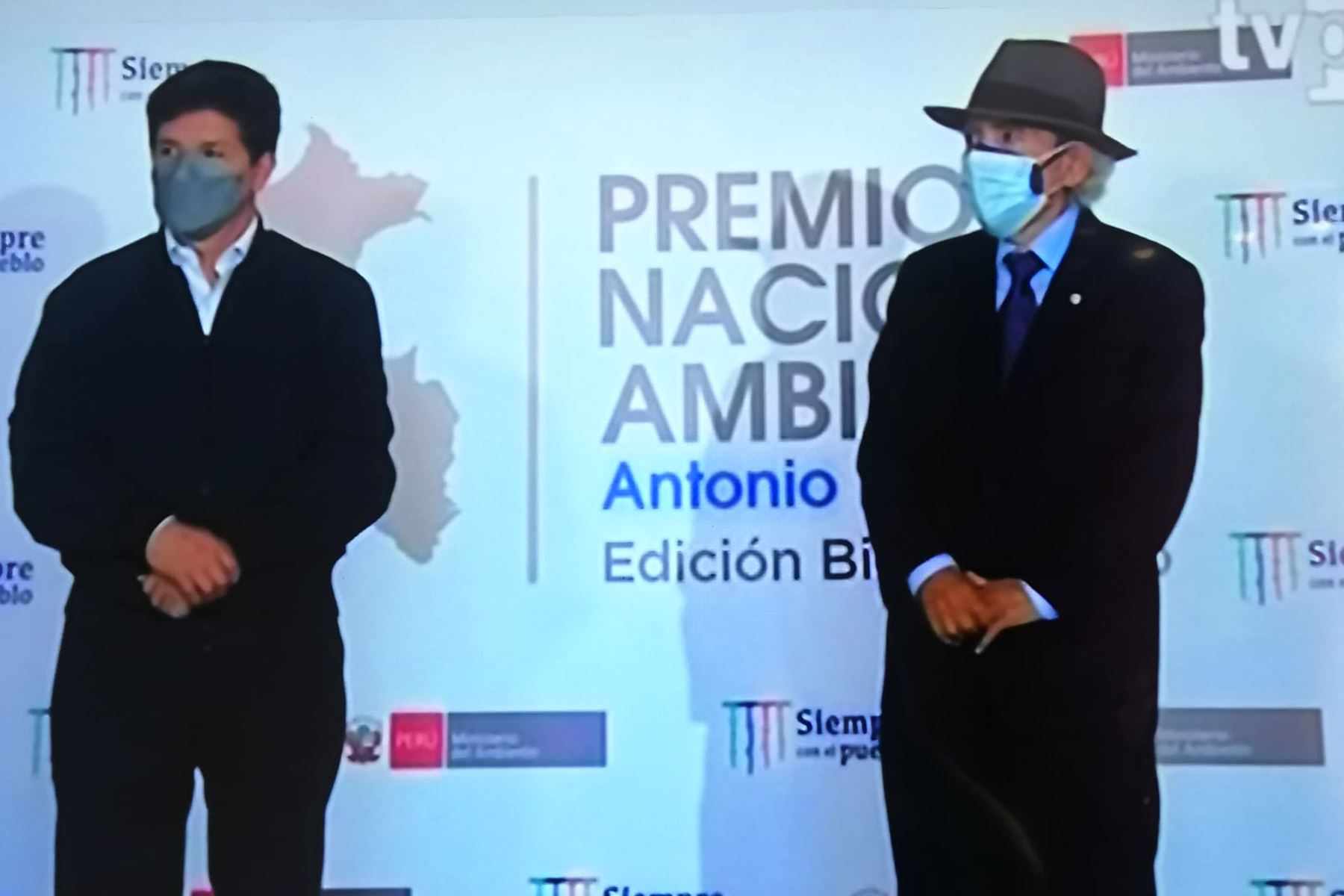 Presidente Castillo entrega Premio Nacional Ambiental Antonio Brack |  Noticias | Agencia Peruana de Noticias Andina