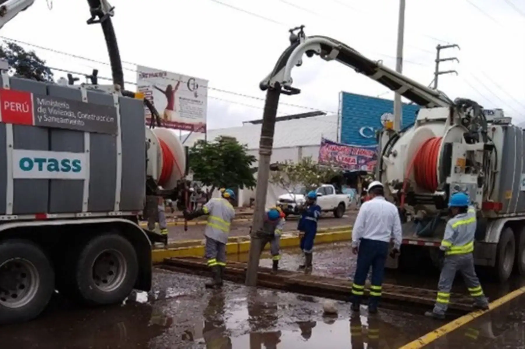 Operación Alcantarillado del Otass. Foto: ANDINA/Difusión