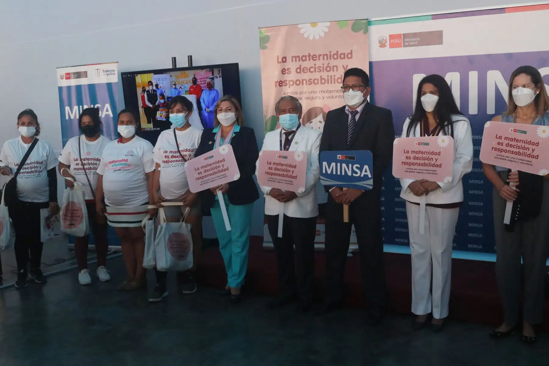 Con el objetivo de prevenir los factores de riesgo para una maternidad saludable, a través de una atención prenatal reenfocada temprana, el Ministerio de Salud (Minsa) lanzó la campaña “Maternidad saludable, segura y voluntaria” que se realizará del 16 al 22 de mayo. Foto: ANDINA/ Eddy Ramos
