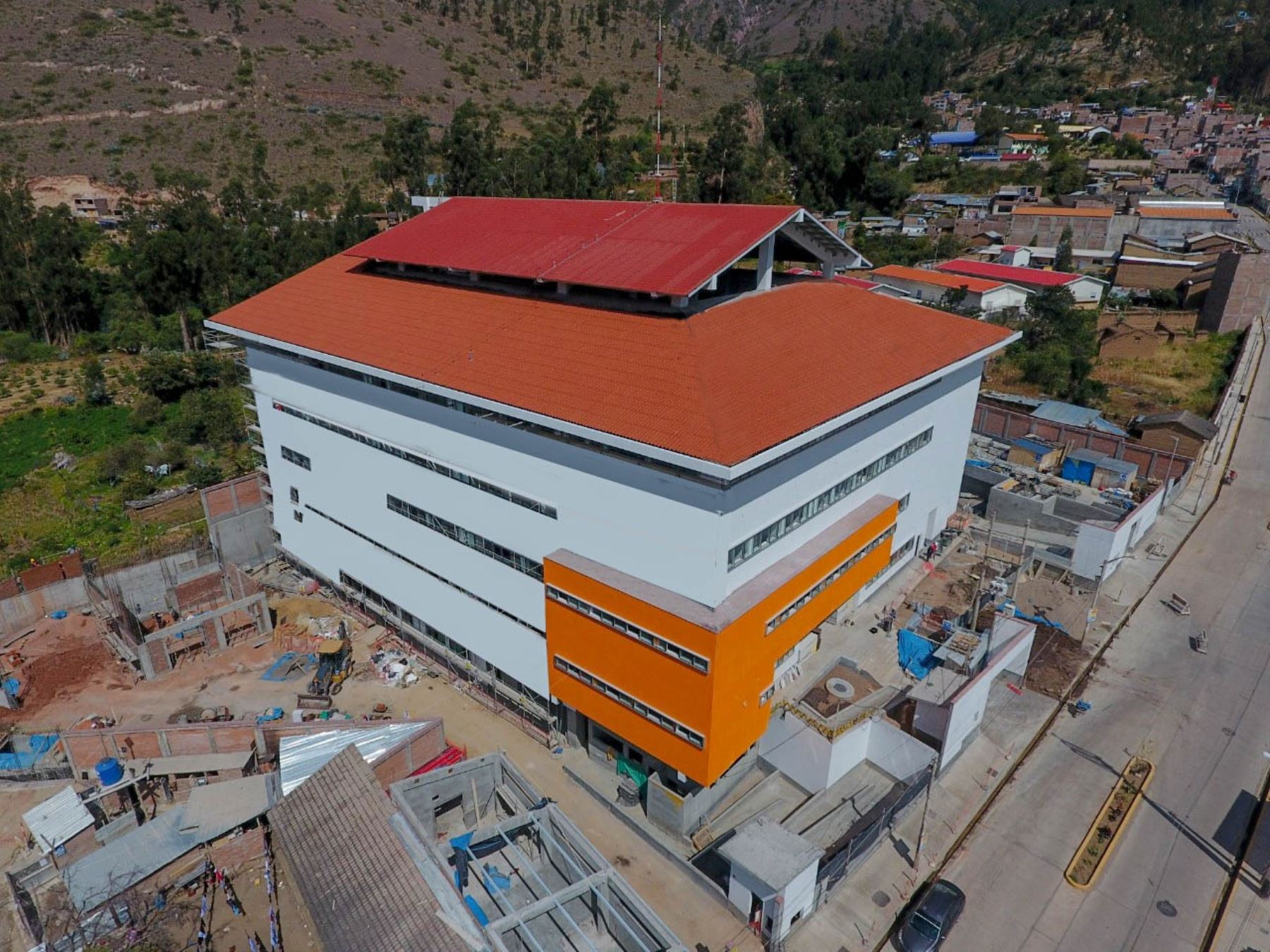Ayacucho: construcción de nuevo hospital de La Mar registra un avance cercano al 70 %