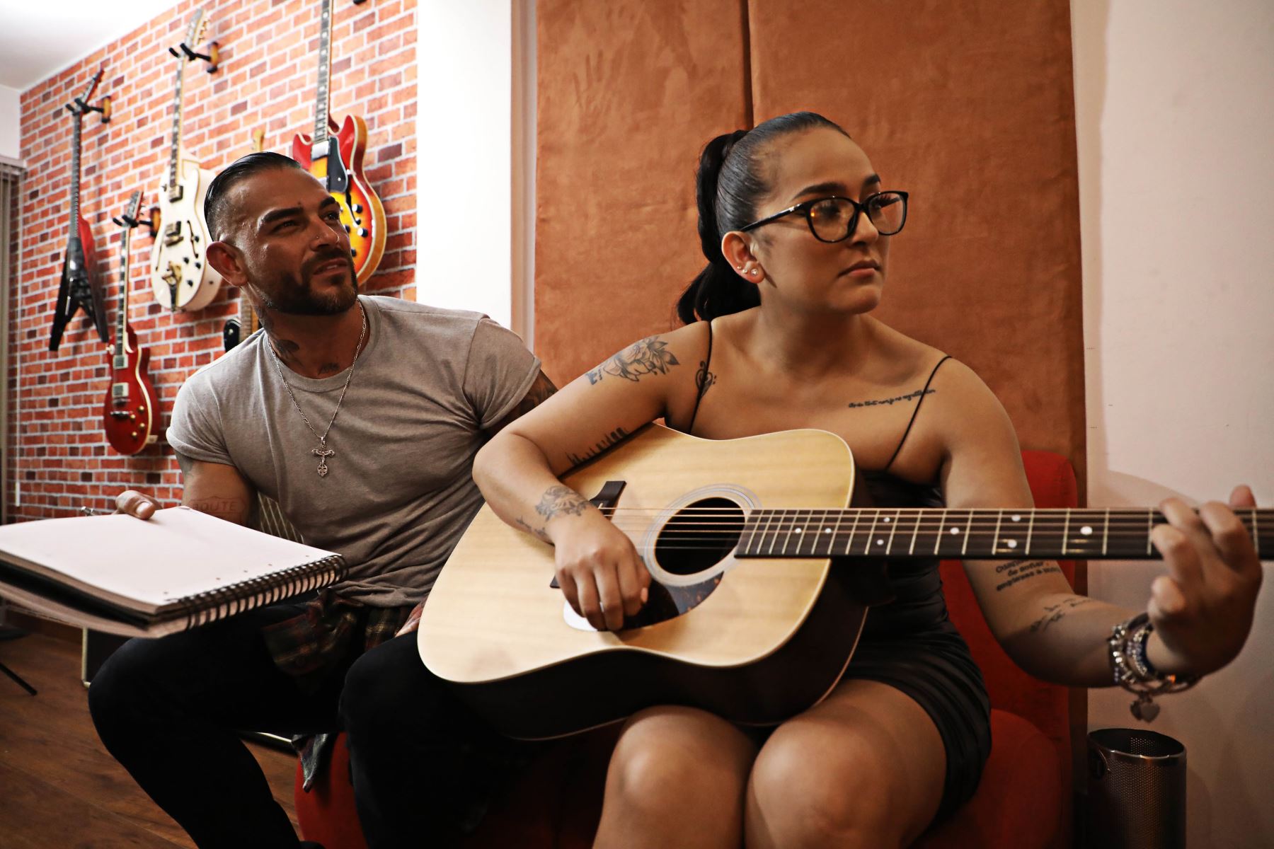 Daniela Darcourt y Diego Val se unen musicalmente en una balada.