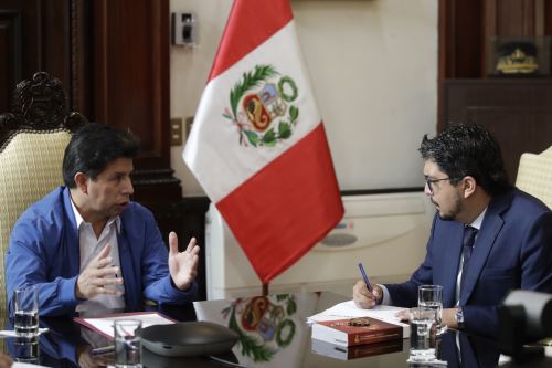 Presidente Pedro Castillo se reunió en Palacio de Gobierno con el relator especial para la libertad de expresión de la CIDH Pedro Vaca Villareal
