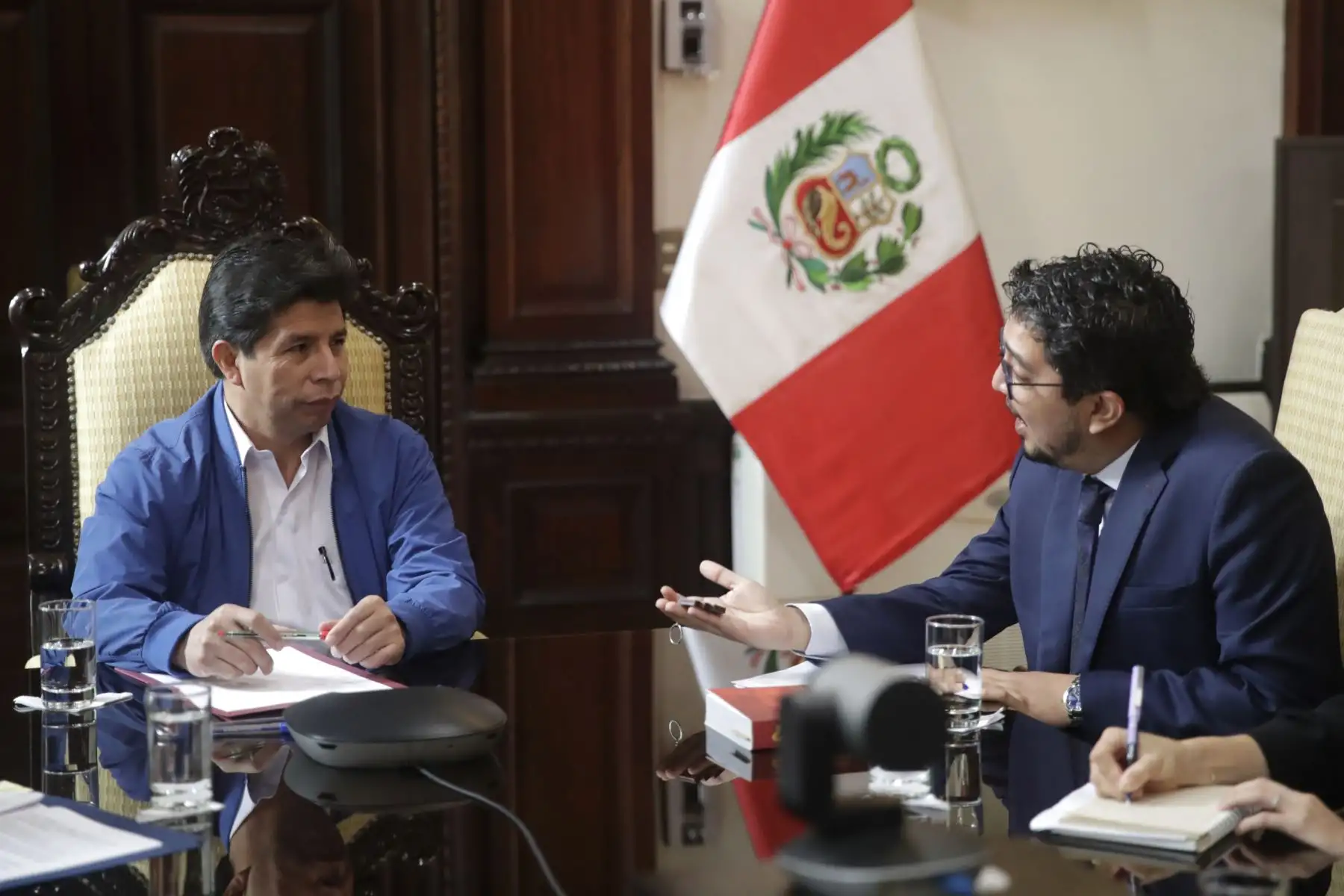 El presidente Pedro Castillo se reunió en Palacio de Gobierno con el relator especial para la libertad de expresión de la Comisión Interamericana de Derechos Humanos (CIDH), Pedro Vaca Villareal. Foto: ANDINA/ Prensa Presidencia