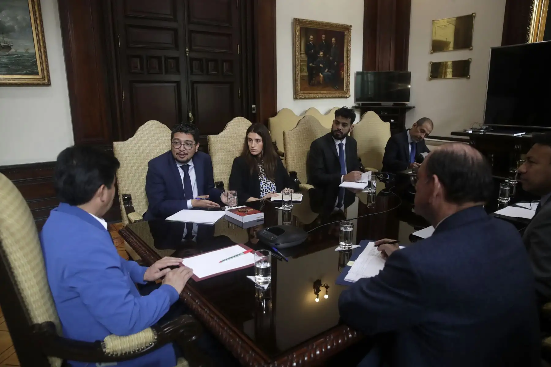 El presidente Pedro Castillo se reunió en Palacio de Gobierno con el relator especial para la libertad de expresión de la Comisión Interamericana de Derechos Humanos (CIDH), Pedro Vaca Villareal. Foto: ANDINA/ Prensa Presidencia