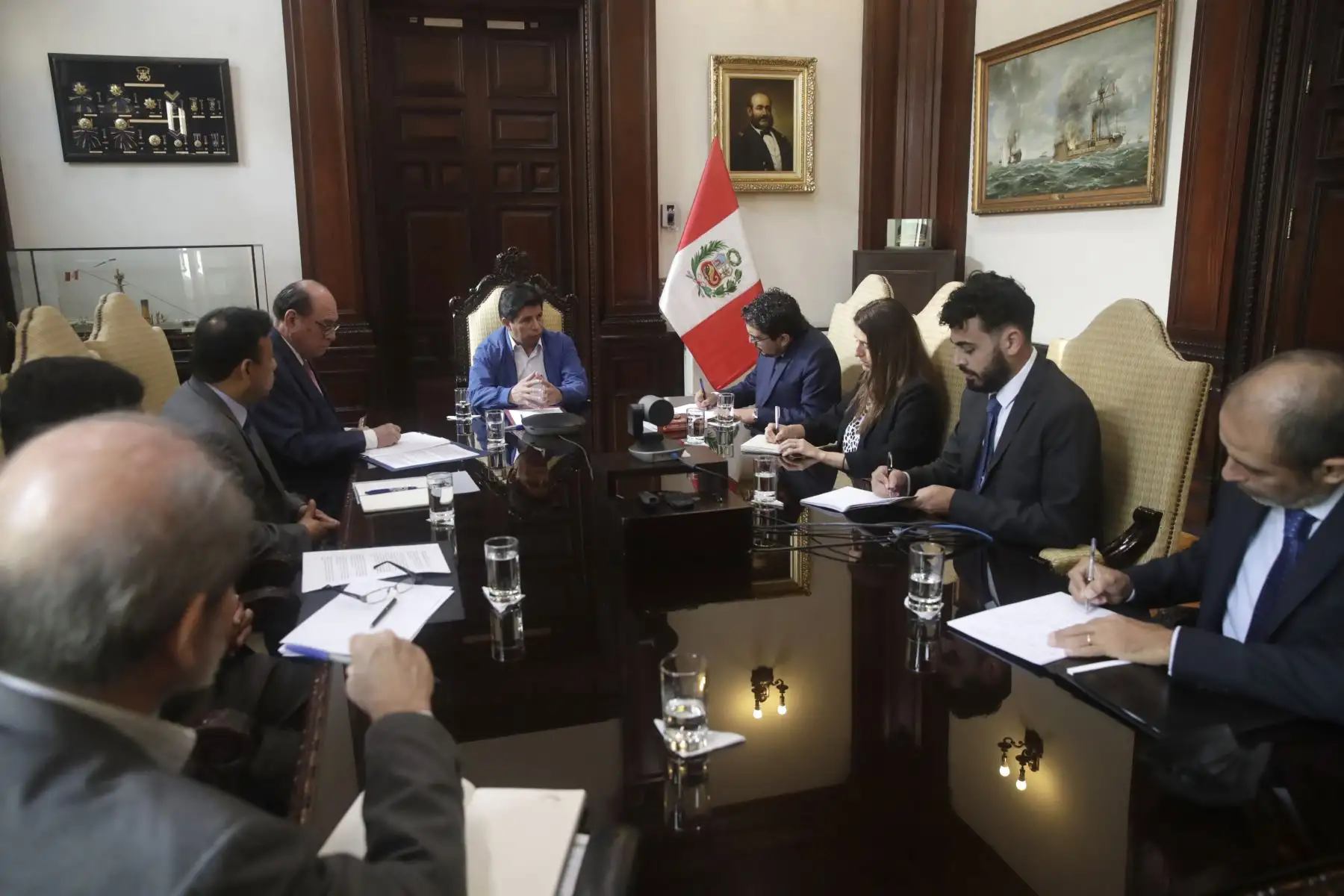 El presidente Pedro Castillo se reunió en Palacio de Gobierno con el relator especial para la libertad de expresión de la Comisión Interamericana de Derechos Humanos (CIDH), Pedro Vaca Villareal. Foto: ANDINA/ Prensa Presidencia
