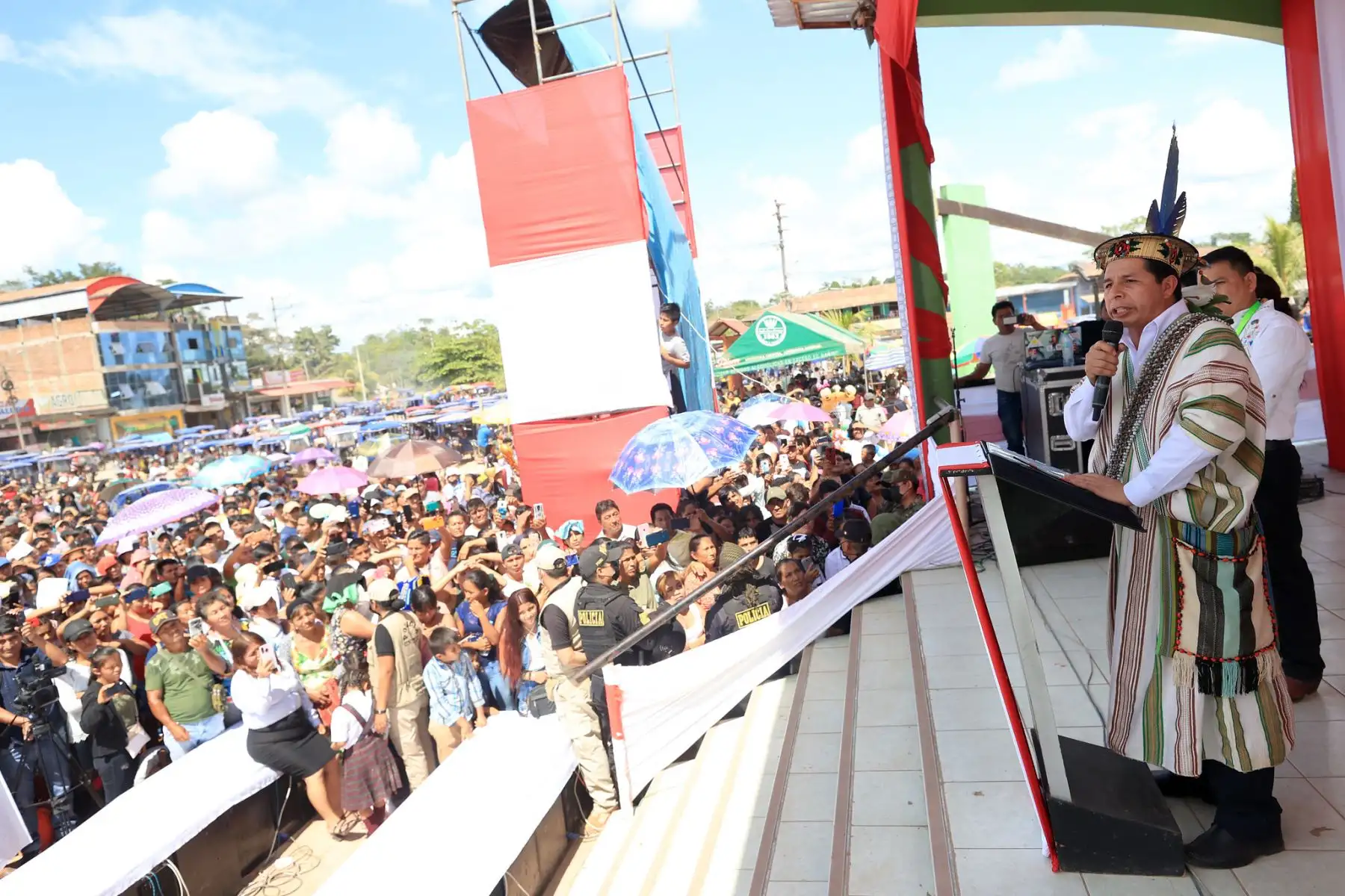 Presidente Pedro Castillo sostiene encuentro con la población del distrito de Constitución en la región Pasco.
Foto: ANDINA/Prensa Presidencia
