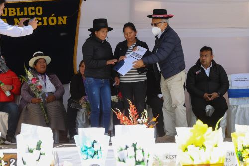 Presidente del Consejo de Ministros  participa en el acto de restitución de restos de 79 personas desaparecidas en Accomarca de la región Ayacucho