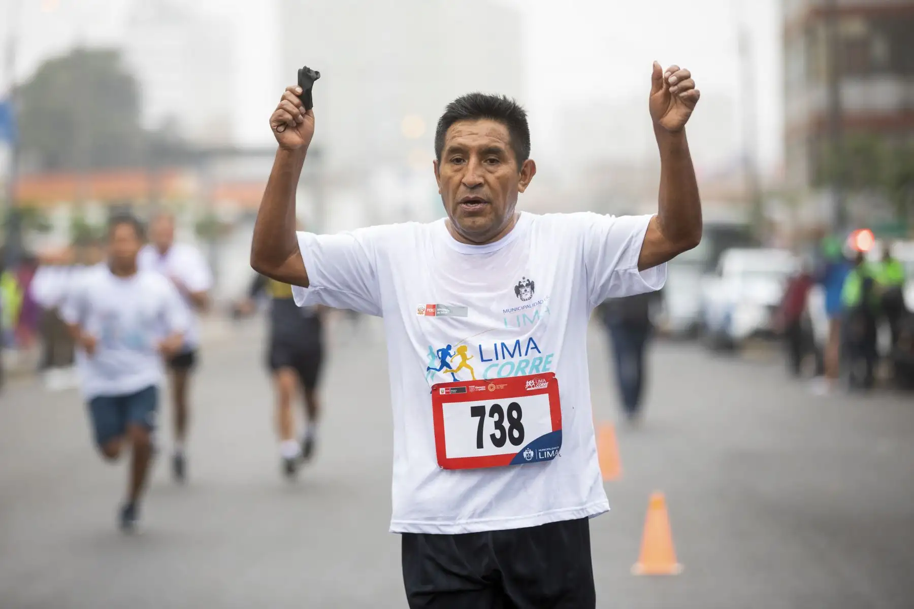 En el marco del Día Nacional del Donante de Órganos y Tejidos, la Municipalidad de Lima organizó, en alianza con el Ministerio de Salud (Minsa), una nueva edición de la carrera Lima Corre 6K, competencia presencial que contó con una importante participación de más de 500 vecinos de toda la ciudad. Foto: MuniLima