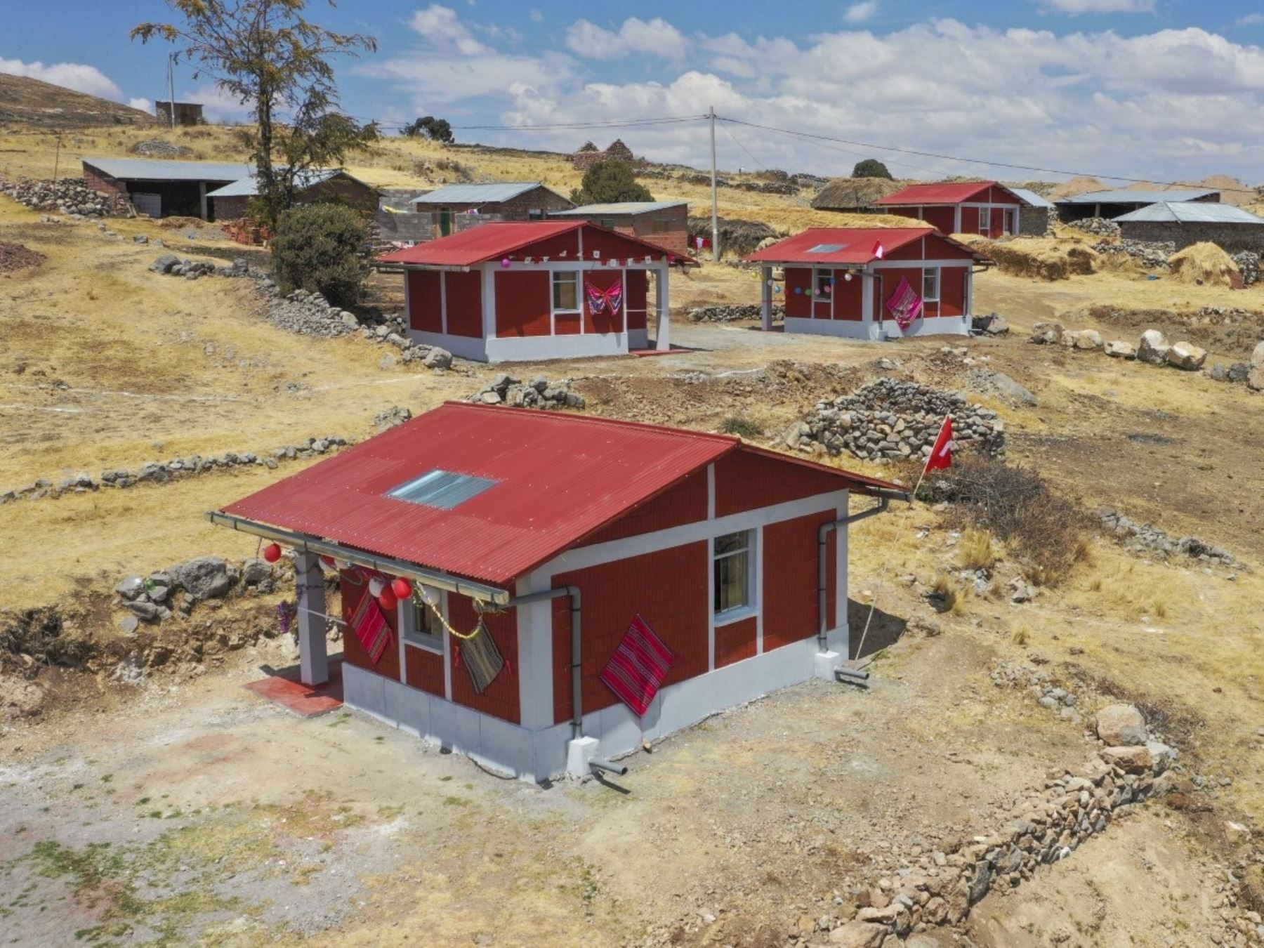Ministerio de Vivienda prevé construir 32,000 casas Sumaq Wasi hasta el 2024. Estas infraestructuras son ideales para combatir las heladas y bajas temperaturas y proteger a las familias vulnerables. Foto: ANDINA/difusión.