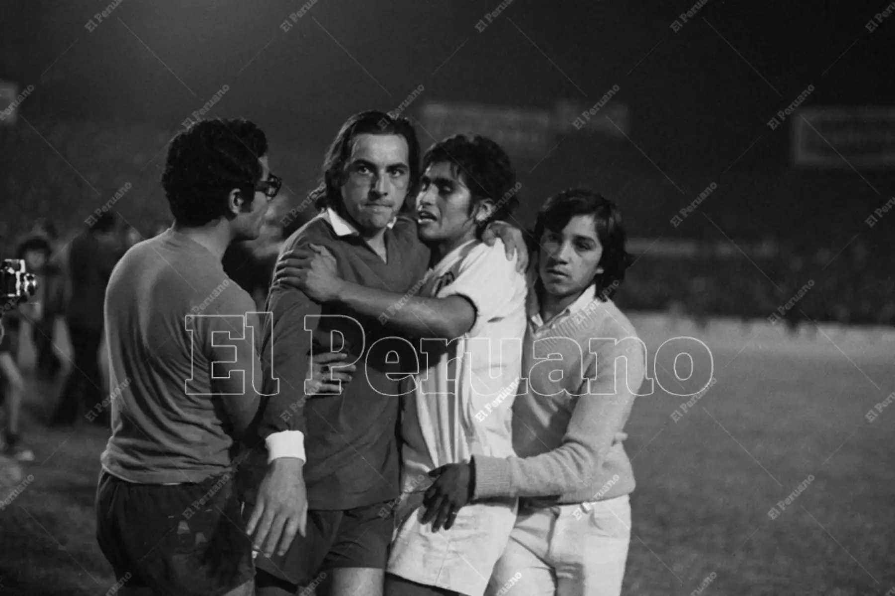 Avellaneda - 24 de mayo 1972 / Universitario de Deportes cayó 2-1 ante Independiente de Avellaneda  en el partido de vuelta de la final de la Copa Libertadores de América. El cuadro argentino se consagró campeón del torneo continental. 
Foto: Archivo Histórico de El Peruano / Máximo Miralles
