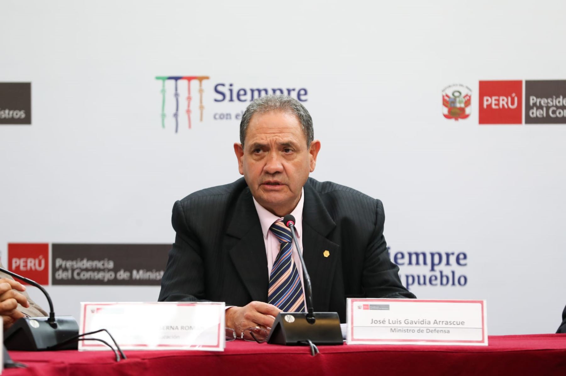 Ministro Gavidia pide apoyo al Legislativo para luchar contra inseguridad ciudadana