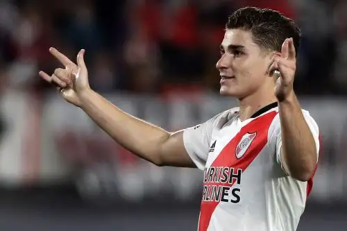 El delantero argentino tuvo una noche estelar con un récord de 6 goles en un solo partido por la Libertadores, un crack que Alianza Lima sufrió. Foto: AFP
