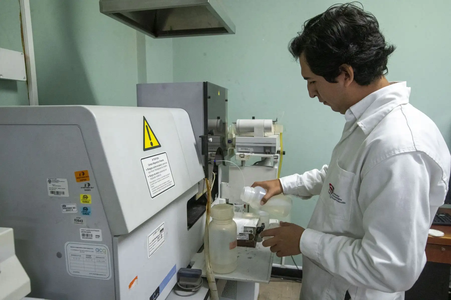 Este proyecto nació en el 2019 como parte de la agenda de innovación tecnológica que impulsa el Ministerio de la Producción con la finalidad de buscar productos alternativos a la harina de pescado. Foto: ANDINA/Carla Patiño