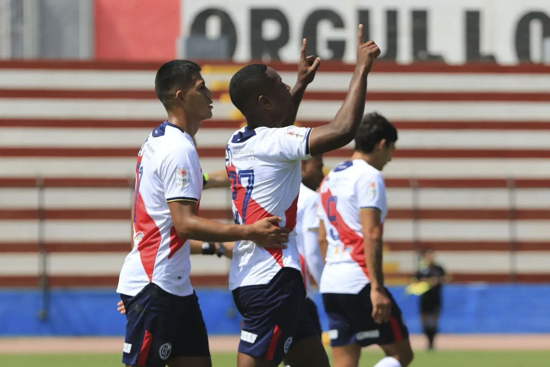 Deportivo Municipal derrotó 2 a 0 al AD Cantolao en un partido por la  fecha 16 del Torneo Apertura 2022 de la Liga 1 en el Estadio Miguel Grau del Callao. Con goles de Adrián Ascues y Renato Espinoza, los ediles superaron a los chalacos. Foto: Liga 1