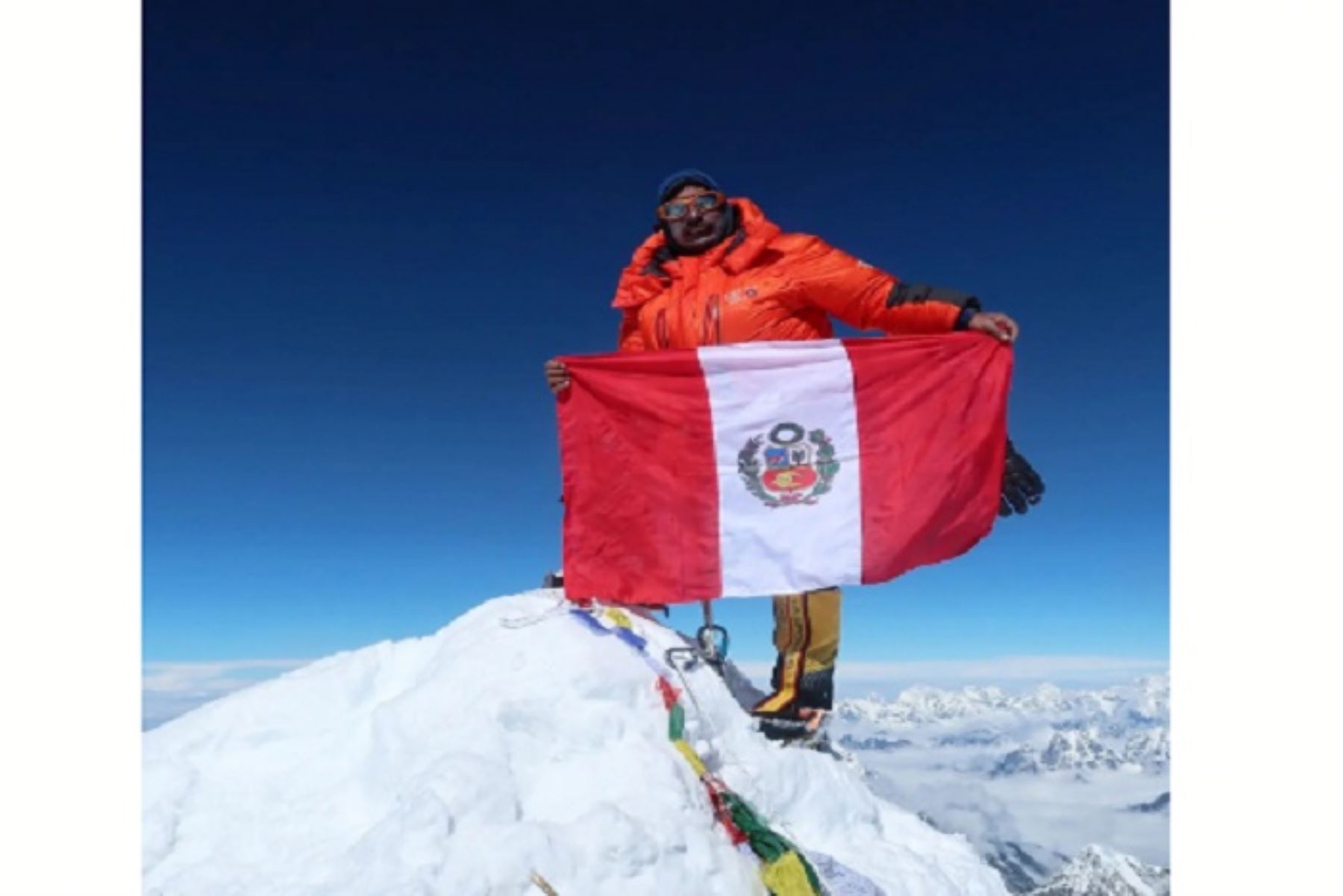 El andinista Víctor Rímac se ha propuesto lograr coronar las 14 cimas más altas del mundo como un reto personal. Hace unos días llegó a Lhotse, la cuarta montaña más alta del mundo, situada a 8,516 metros de altura, también en Nepal.
