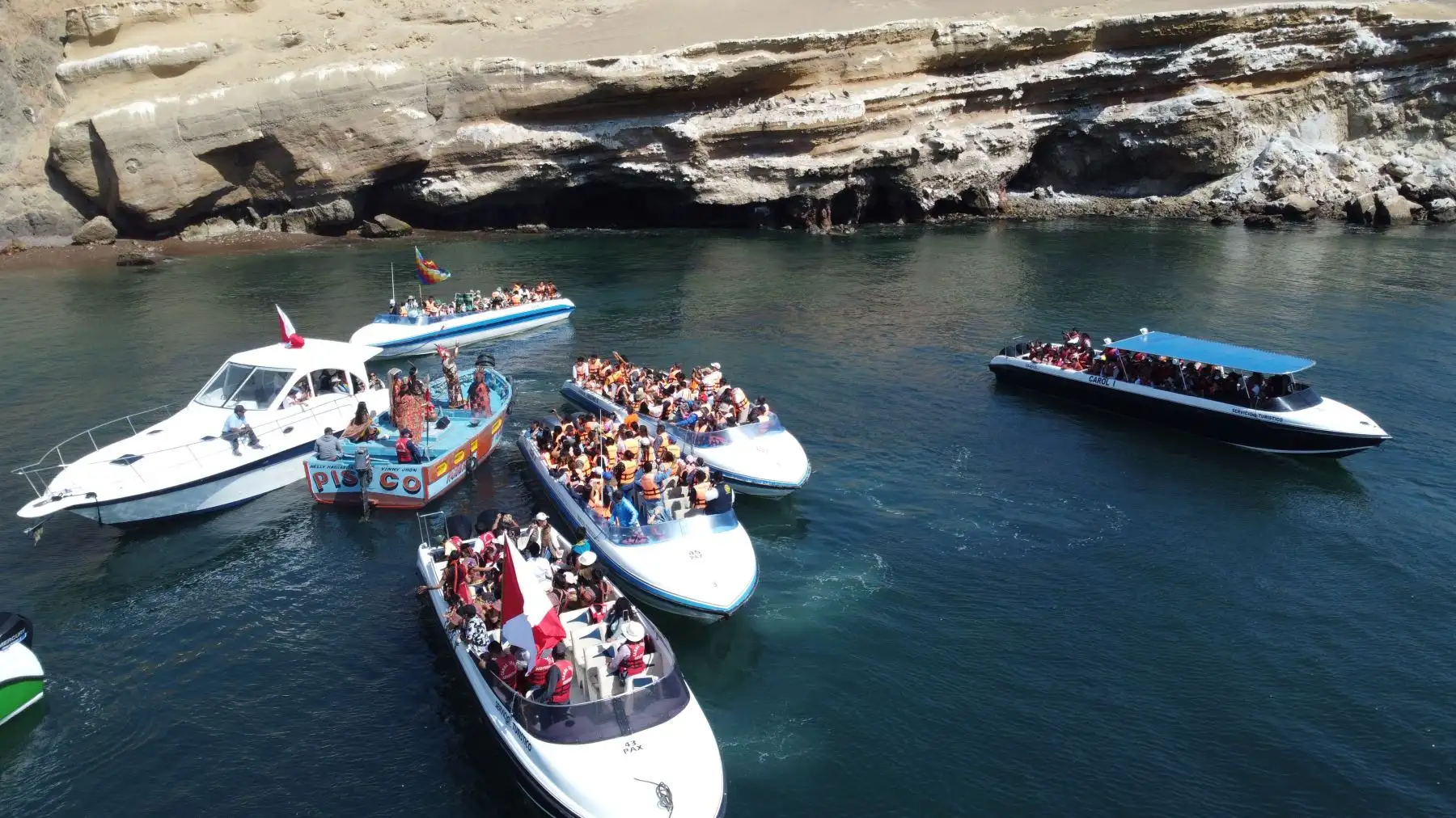 Así se desarrolló la XV escenificación del Yakumama 2022 en Paracas, la ofrenda y canto al mar sagrado de Paracas recordando la fiesta que antiguamente realizaban nuestros antepasados incas en la cual se adoraba al Sol, la Tierra, la Luna y el mar. Foto: ANDINA/Eddy Ramos