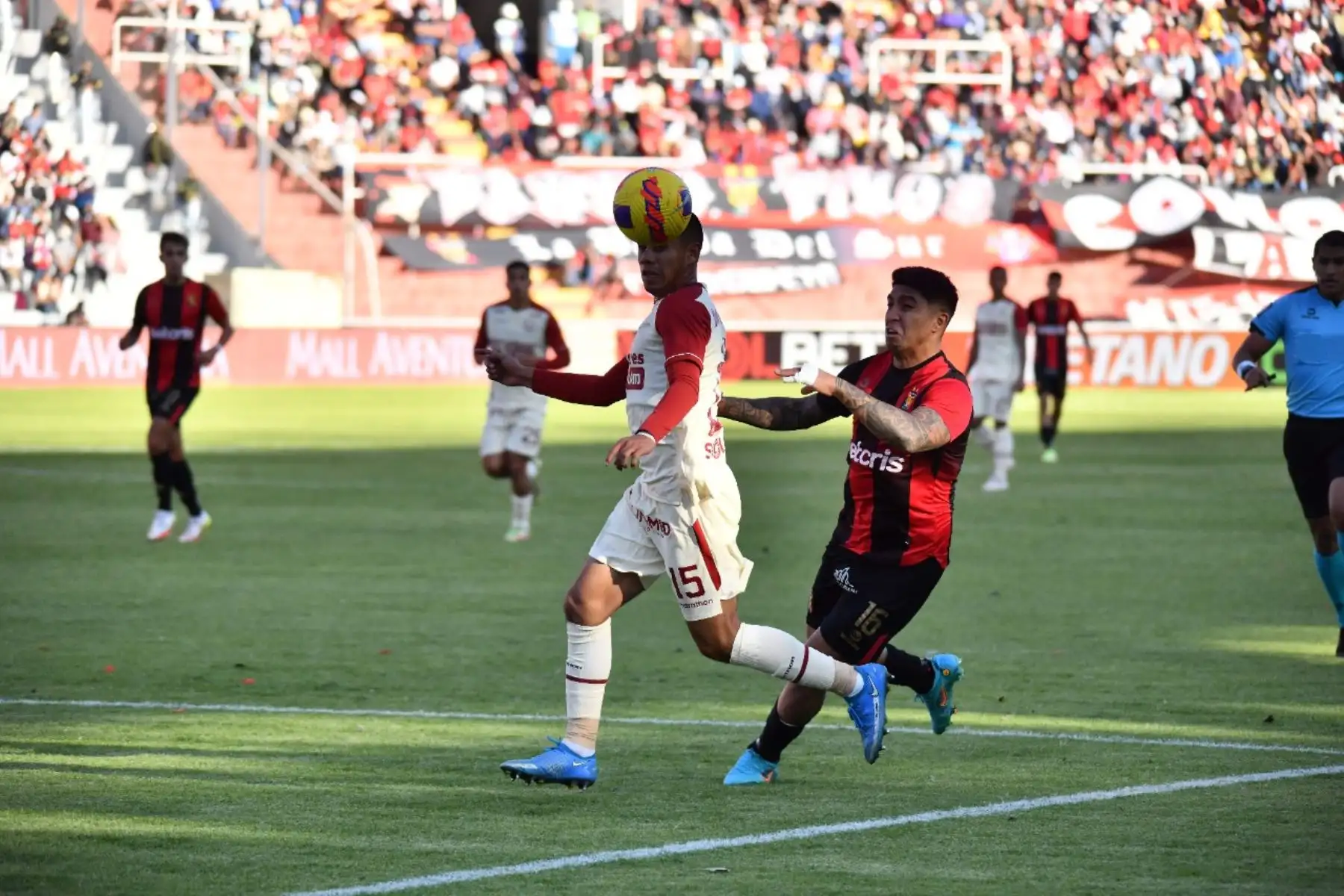 Universitario choca ante Melgar por la fecha 16 de la Liga 1, en el estadio de la UNSA, en Arequipa. Foto: Cortesía Diego Ramos