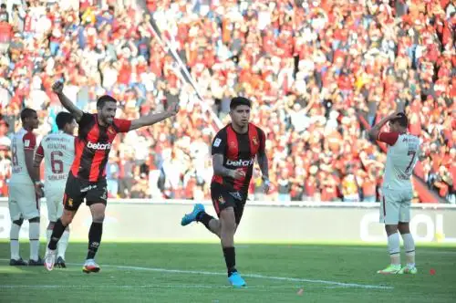 Melgar sigue en lo más alto de la clasificación del Torneo Apertura