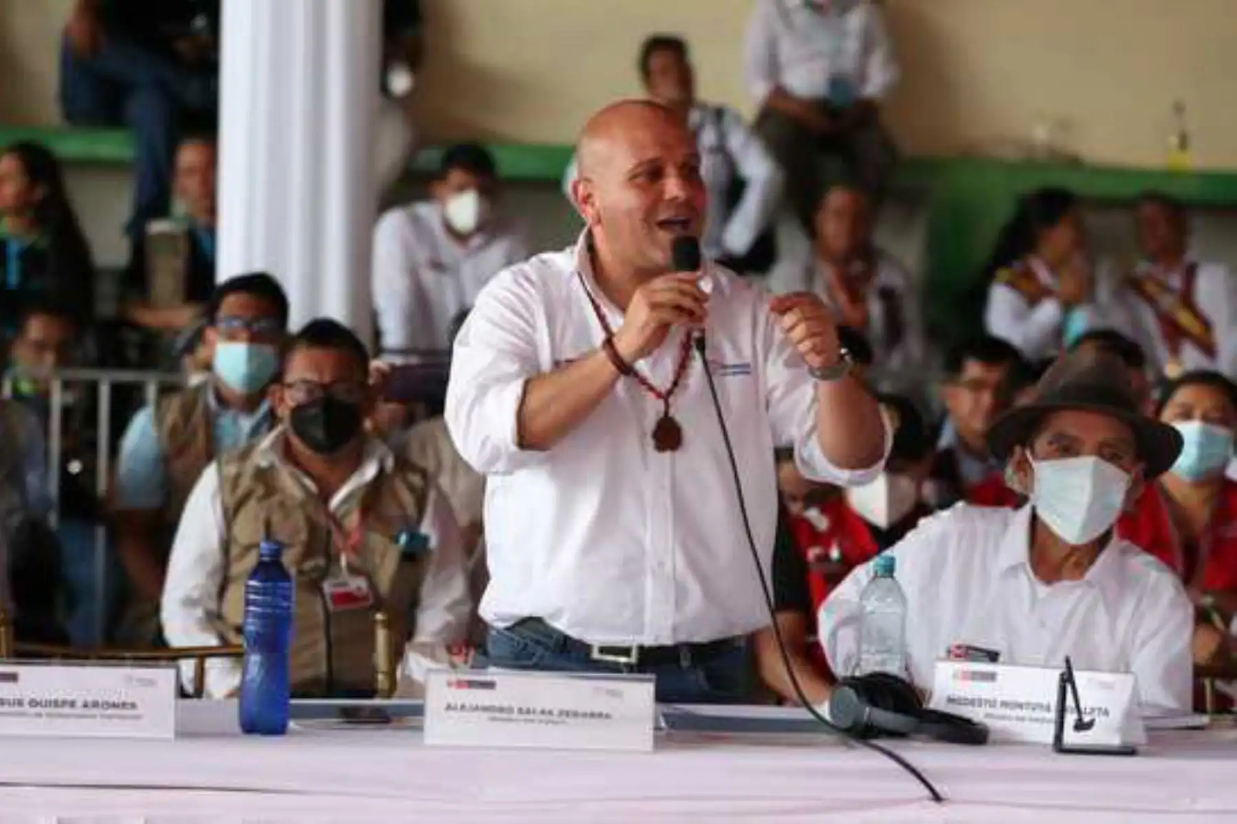 El ministro de Cultura ratificó su compromiso de trabajar por la seguridad, crecimiento y desarrollo de los pueblos indígenas. Foto: Mincul