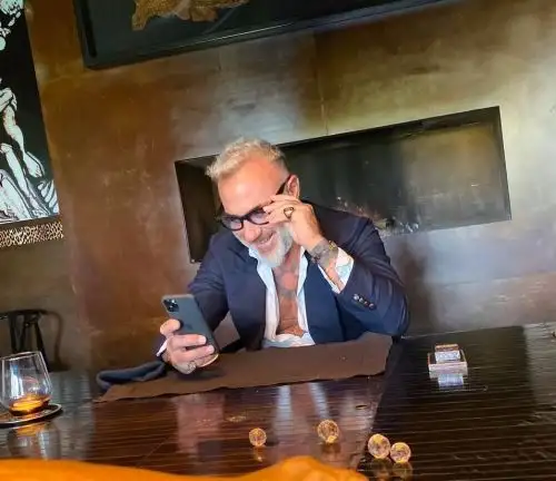 Gianluca Vacchi se encuentra en plena batalla legal con tres ex empleados.