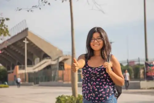 Estas becas son donadas por universidades o institutos privados, por lo que los beneficios variarán de acuerdo a cada institución. Foto: ANDINA/Pronabec.