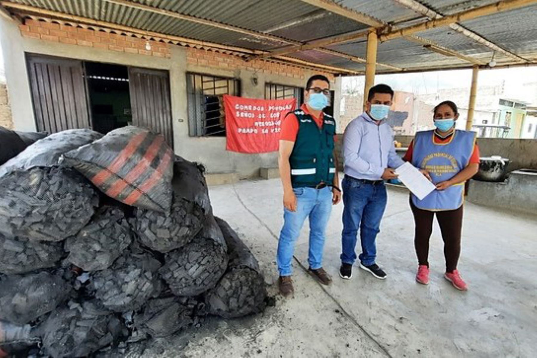 Carbón decomisado por el Serfor servirá para abastecer a comedores populares del distrito de Pátapo. Foto: ANDINA/Serfor.