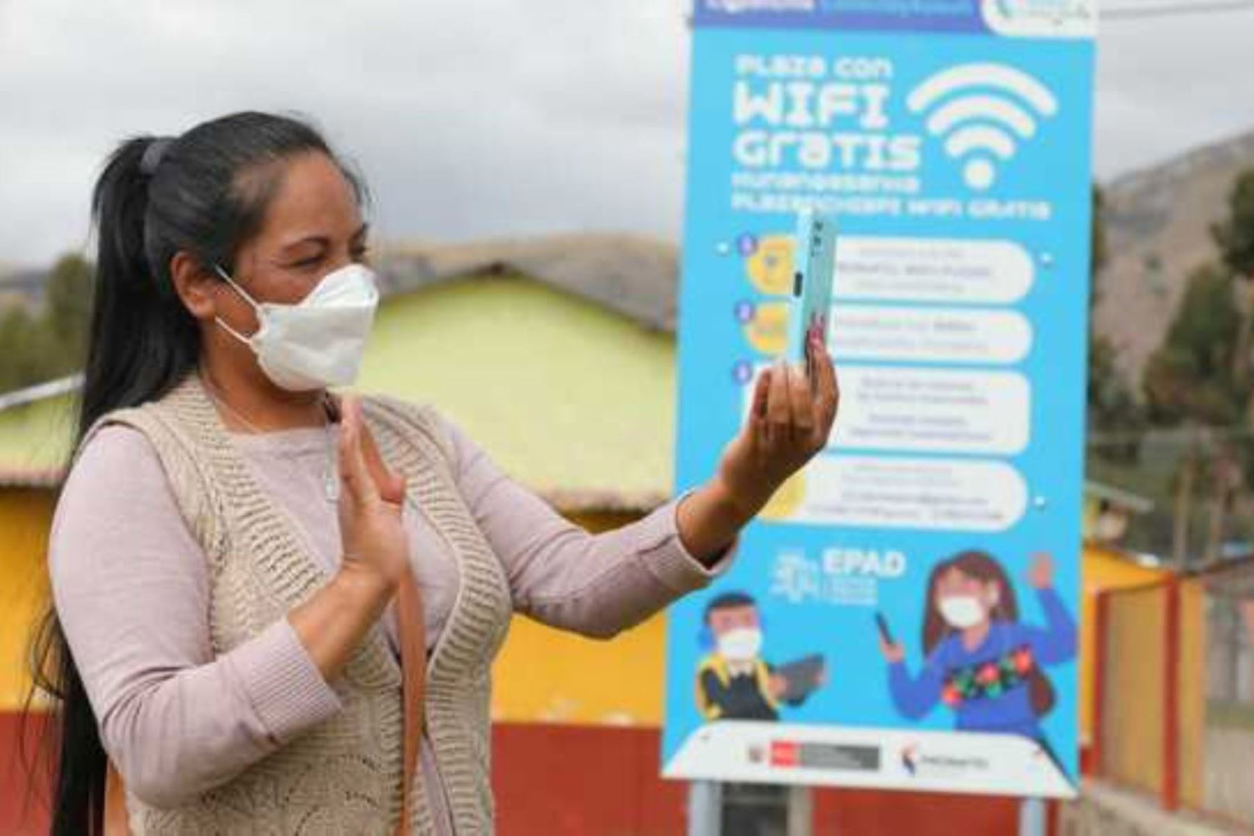 Cusco: ciudadanos de 34 localidades cusqueñas ya cuentan con internet gratuito.