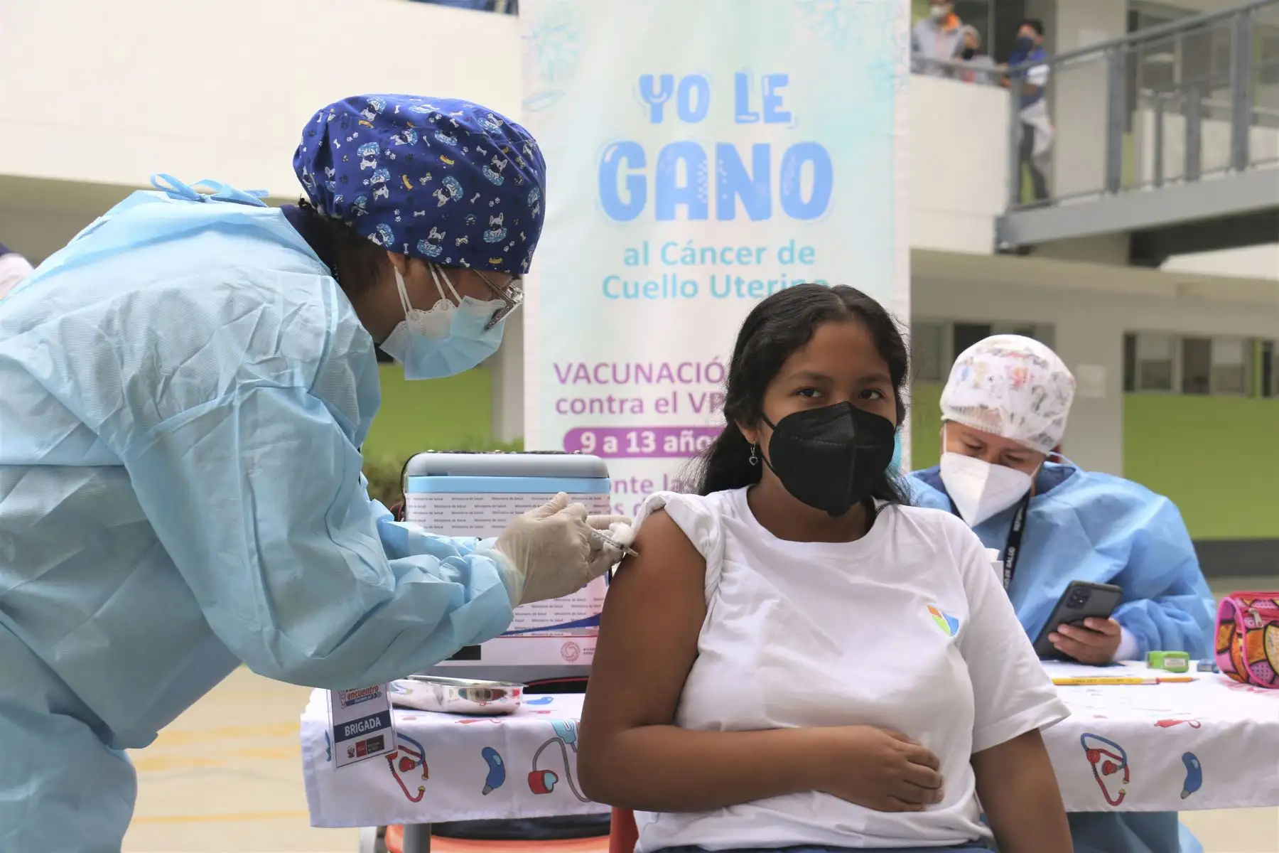 El Ministerio de Salud (Minsa), a través de la Dirección de Prevención y Control del Cáncer (Dpcan) viene impulsando la vacunación contra el Virus de Papiloma Humano (VPH), la cual tiene como objetivo inmunizar a niñas del quinto grado de primaria de los diferentes colegios a nivel nacional. Foto: ANDINA/Difusión