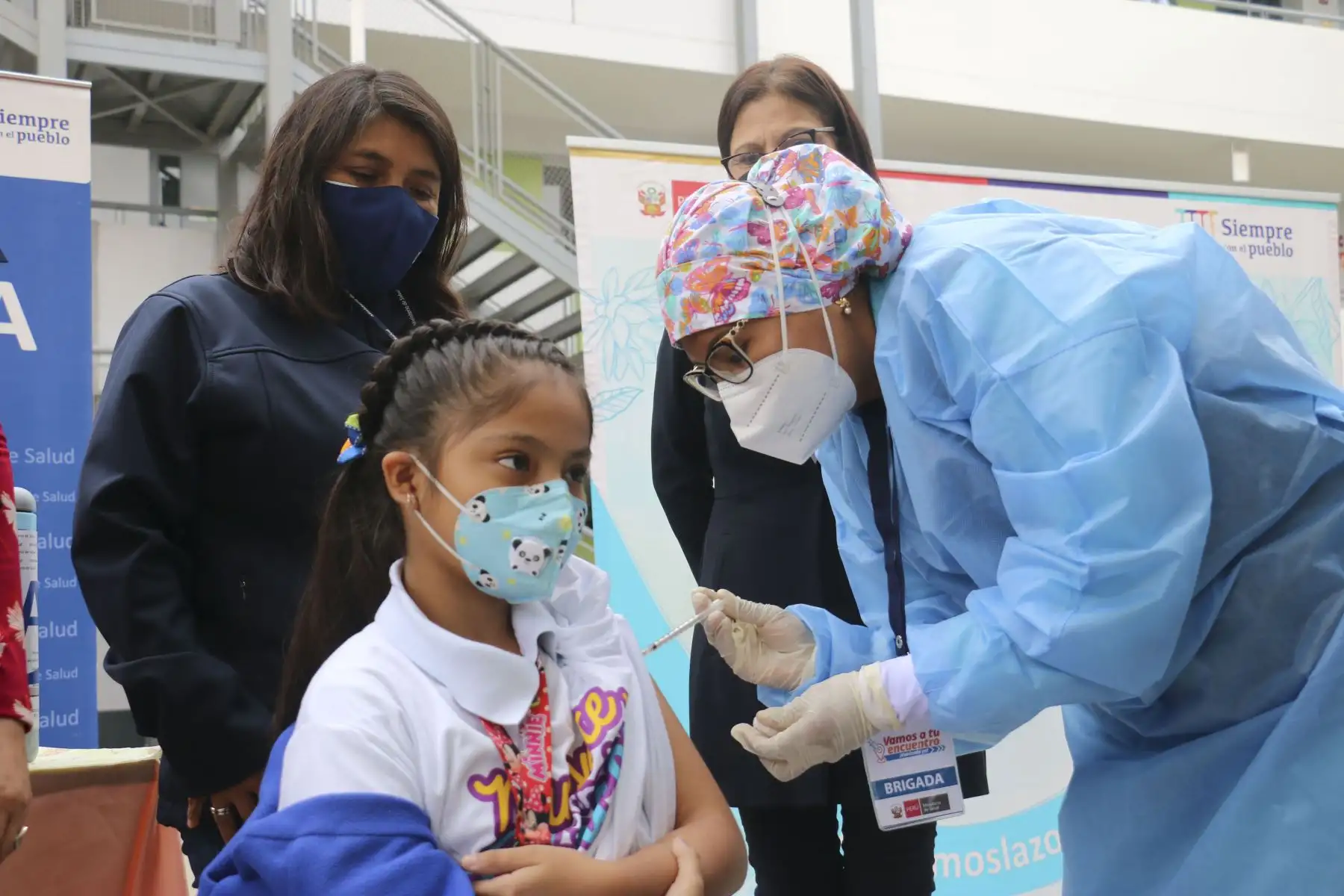 El Ministerio de Salud (Minsa), a través de la Dirección de Prevención y Control del Cáncer (Dpcan) viene impulsando la vacunación contra el Virus de Papiloma Humano (VPH), la cual tiene como objetivo inmunizar a niñas del quinto grado de primaria de los diferentes colegios a nivel nacional. Foto: ANDINA/Difusión
