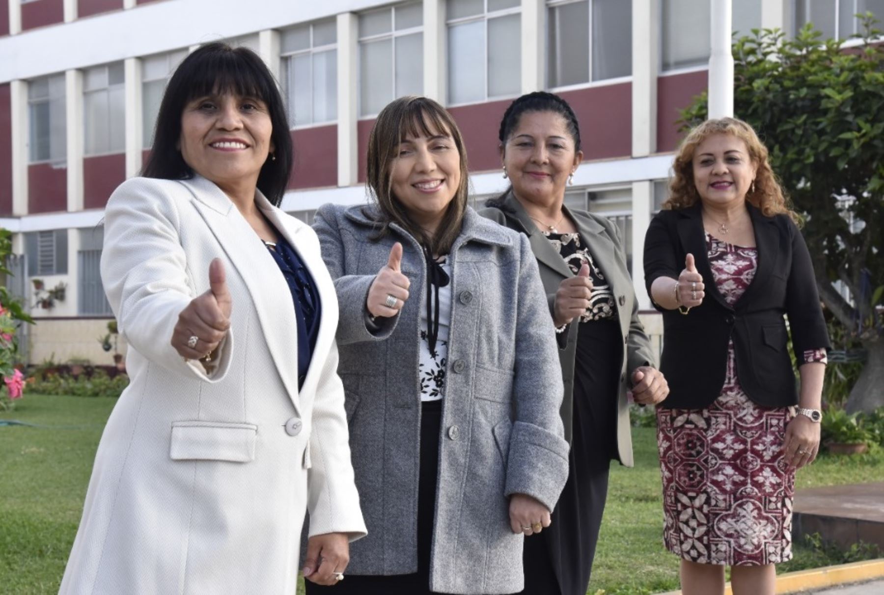 Maestras asumen la dirección de cuatro UGEL en Lima Metropolitana
