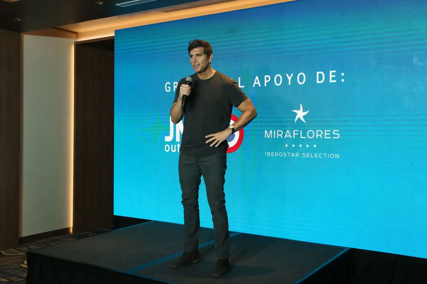 Christian Meier presenta su nuevo tema musical denominado " Deja Vu " después de 2 décadas. 
Foto: ANDINA/Eddy Ramos