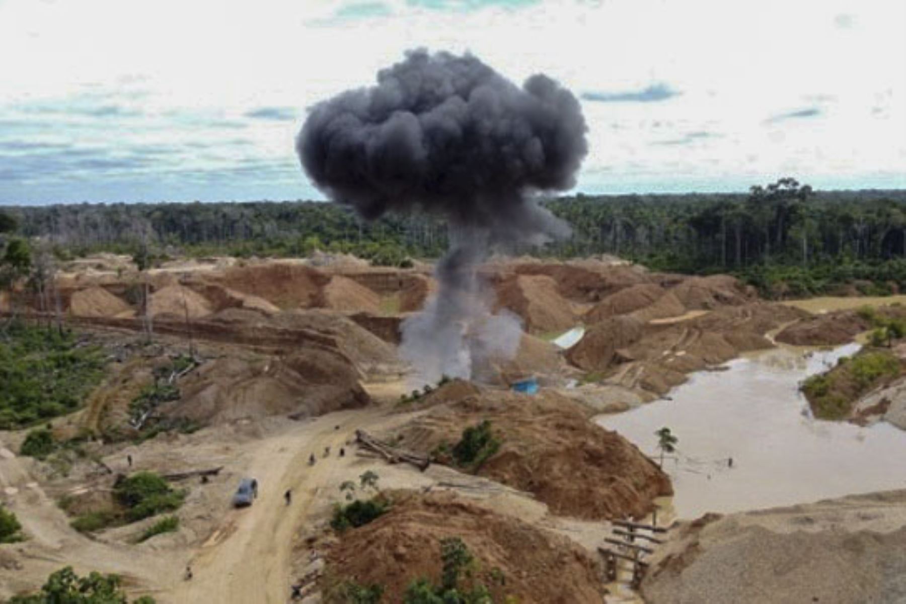 En las comunidades nativas Puerto Luz y San José de Karene, en Madre de Dios, se perpetraba la minería ilegal. Foto: ANDINA/Difusión