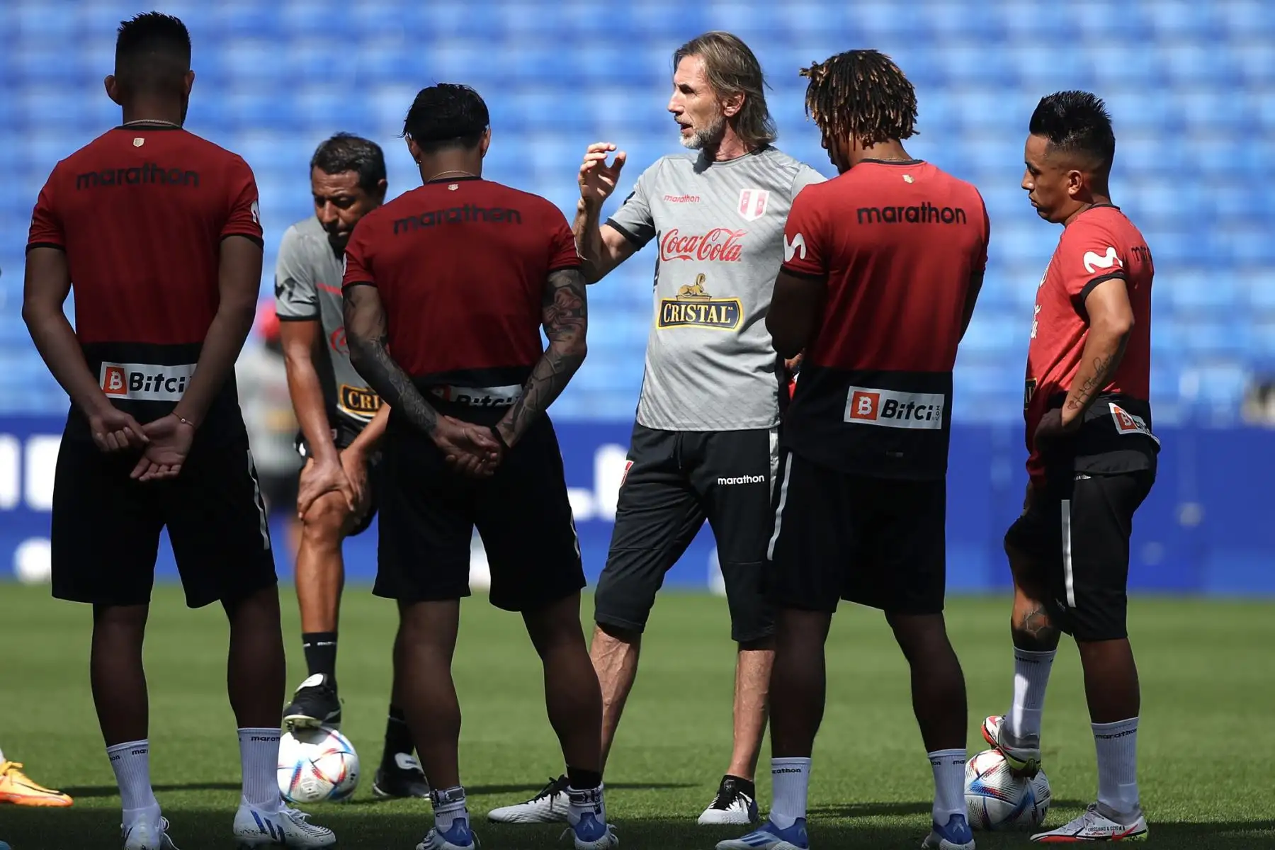 La selección peruana entrenó en el RCDE Stadium de Barcelona con miras al partido  amistoso que jugará ante Nueva Zelanda el  domingo 5 de junio. 
Foto: Selección Peruana