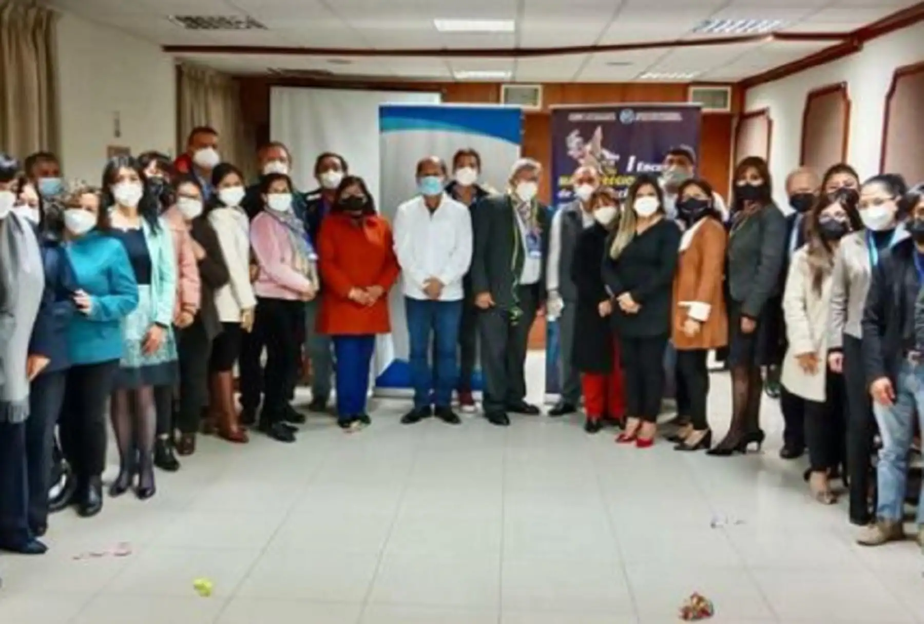 La Dirección Regional de Salud (Diresa) de Cajamarca organizó el Primer Encuentro Macrorregional Norte en Salud en el Contexto de la covid-19, que contó con la participación de directores y gerentes regionales de salud de Tumbes, Piura, Lambayeque, La Libertad, Cajamarca, Amazonas y San Martín.