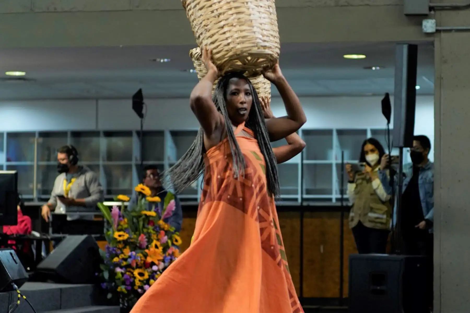 Con la presencia del ministro de Cultura, Alenadro Salas; ministro de Justicia, Felix Chero y Ministro del Ambiente, Modesto Montoya y la ministra de la Mujer y Poblaciones Vulnerables,  Diana Mirian Miloslavich se  presentó la Política Nacional del Pueblo Afroperuano al 2030 en el marco  del Día de la Cultura Afroperuana
Foto: Mincul