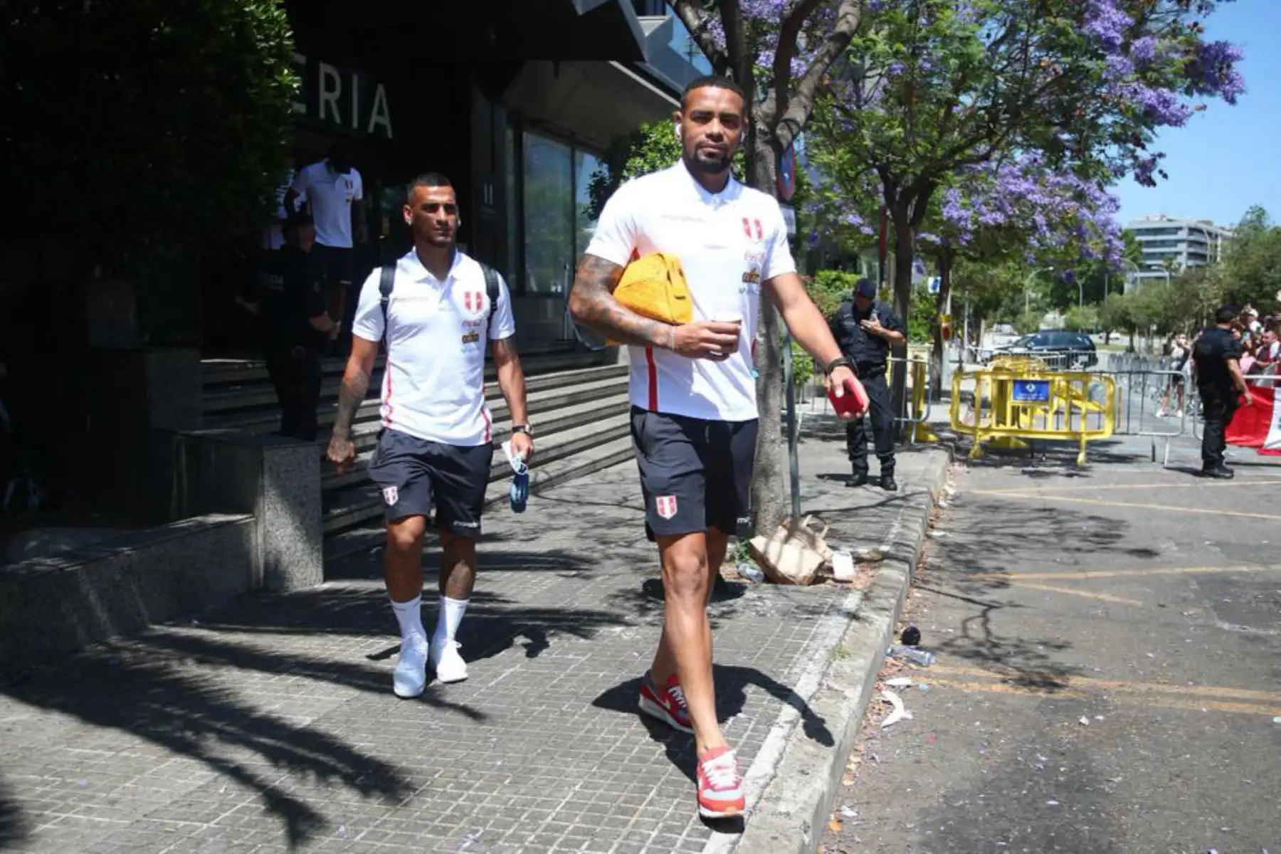 La selección peruana se encuentra rumbo al RCDE Stadium de Barcelona con miras al partido  amistoso que jugará ante Nueva Zelanda. 
Foto: Selección Peruana