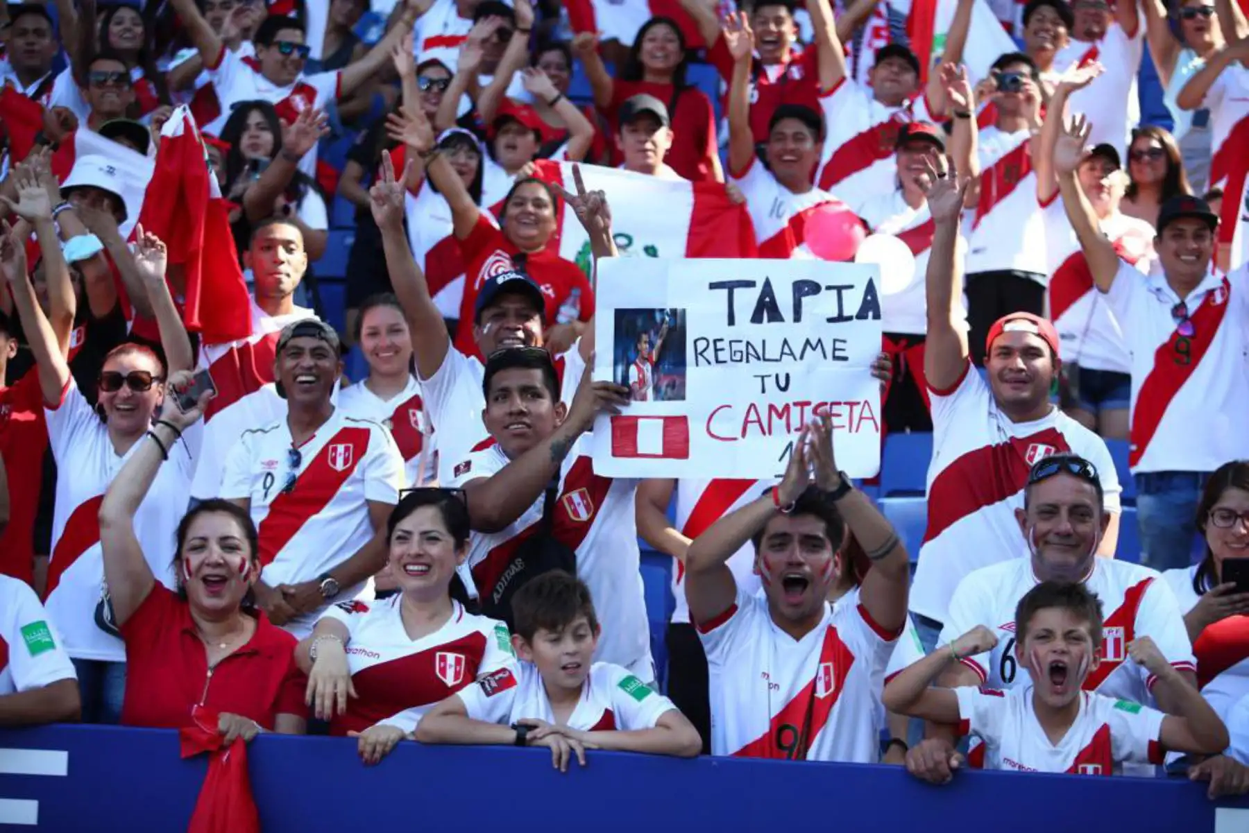 Imágenes previas de la selección peruana  que se enfrenta en partido amistoso ante Nueva Zelanda en el RCDE Stadium de Barcelona.
Foto: Selección Peruana