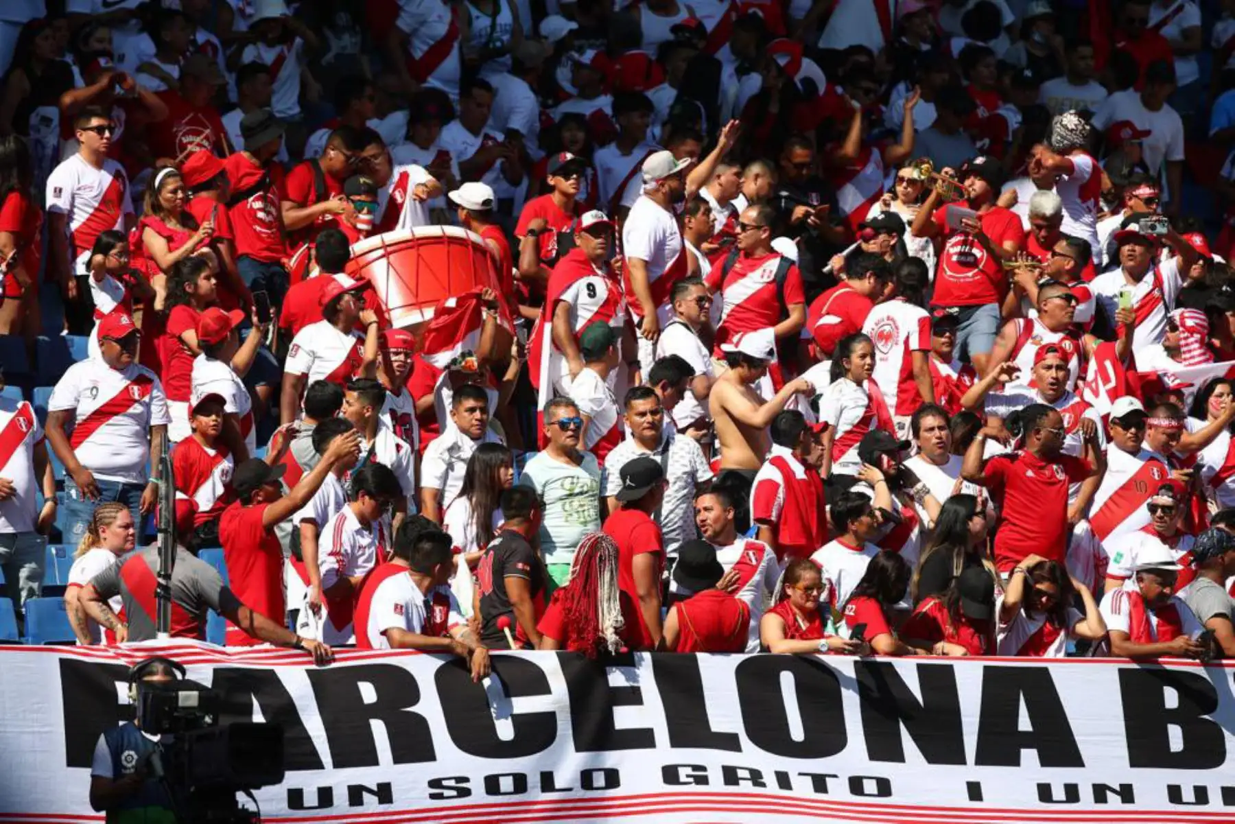 Imágenes previas de la selección peruana  que se enfrenta en partido amistoso ante Nueva Zelanda en el RCDE Stadium de Barcelona.
Foto: Selección Peruana