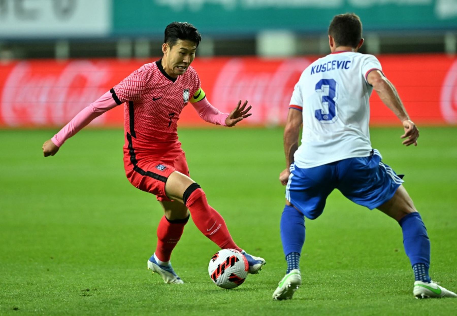 Corea del Sur se recuperó de la goleada propinada por Brasil al derrotar a los chilenos