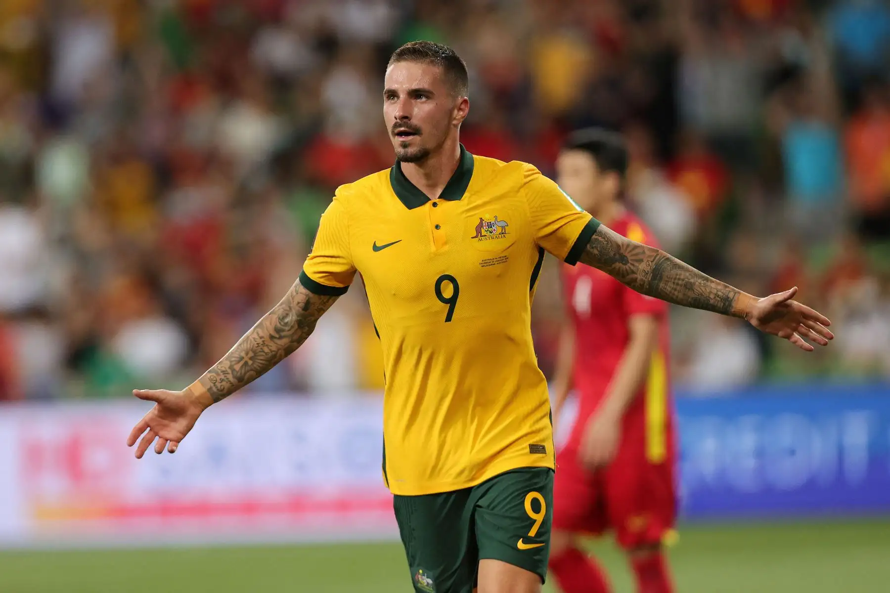 Jamie Maclaren de Australia celebra después de marcar un gol durante el partido de clasificación de fútbol para la Copa Mundial de la FIFA Qatar 2022 entre Australia y Vietnam en Melbourne.
Foto: AFP