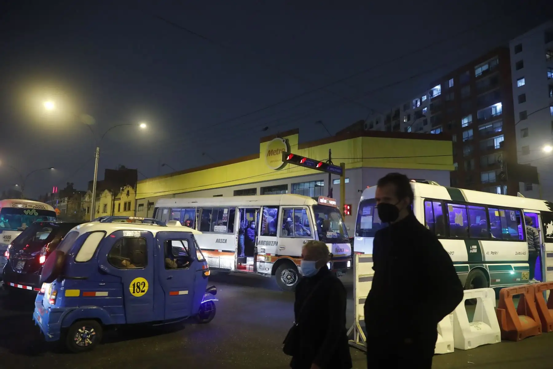 Inicia plan de desvío vehicular en la avenida Arica, en el distrito de Breña, por trabajos de Línea 2 del Metro.
Foto: ANDINA/Renato Pajuelo