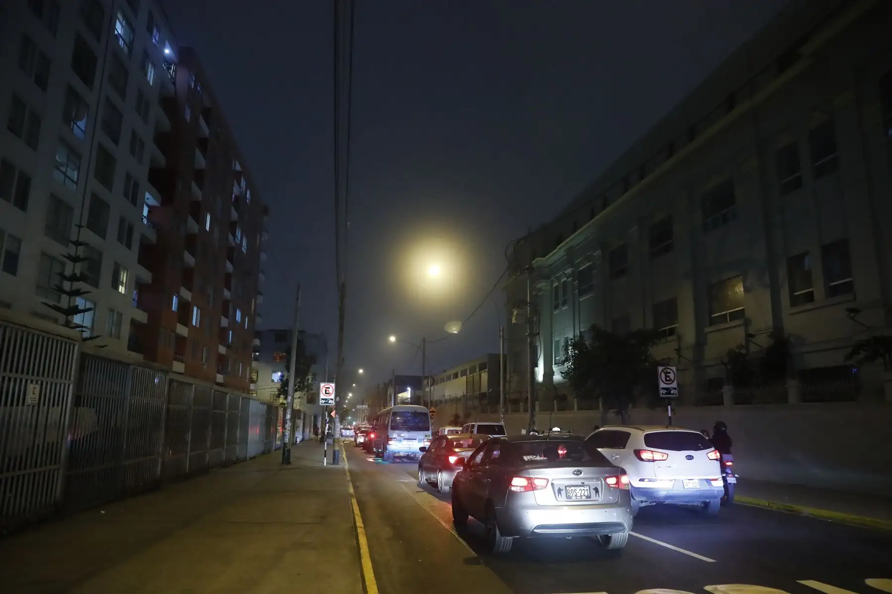Inicia plan de desvío vehicular en la avenida Arica, en el distrito de Breña, por trabajos de Línea 2 del Metro.
Foto: ANDINA/Renato Pajuelo