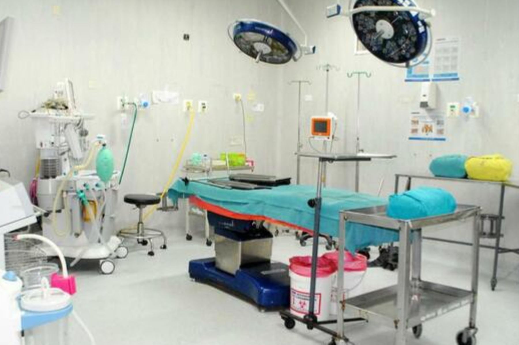 Con la habilitación de 6 salas de operaciones, se inicia el desembalse de cirugías electivas y de urgencia. ANDINA/ Minsa